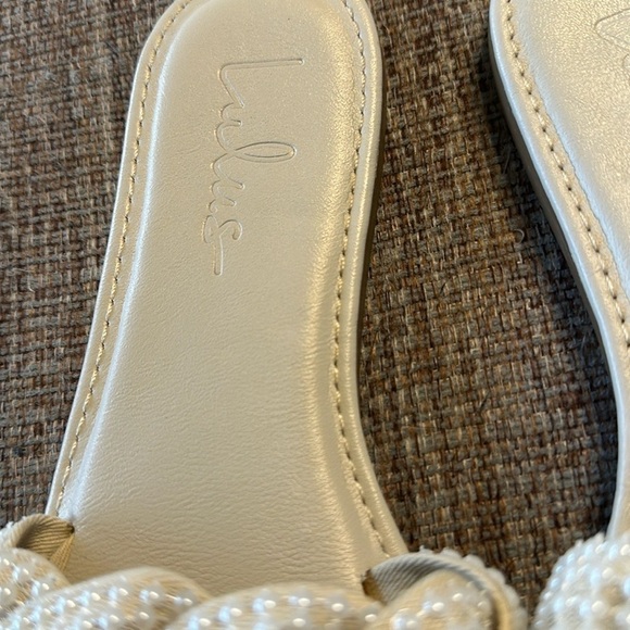 LULUS AVALON IVORY PEARL BRAIDED FLAT SLIDE SANDALS GUC SZ 7 - Picture 7 of 9